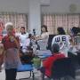 eye_camp_old_folks_4.jpg
